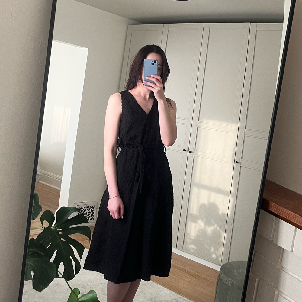 Part Two - Elegant Black Sleeveless Dress